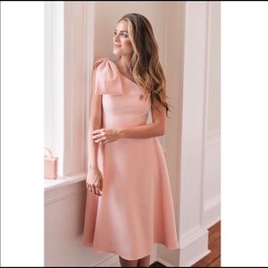 Gal Meets Glam Yvonne dress